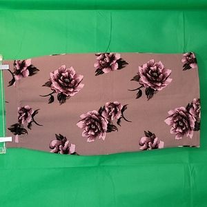 Gray with floral print pencil skirt size small